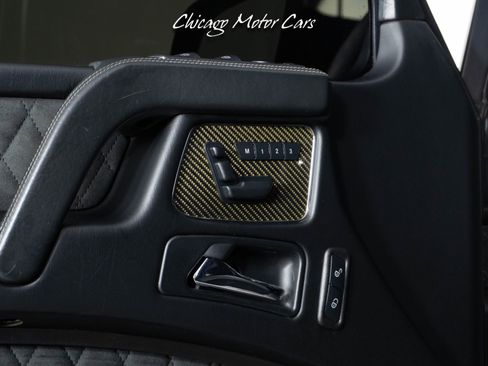 Used 2017 Mercedes-Benz G 550 Squared image 22