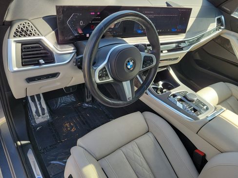 Used 2024 BMW X7 xDrive40i w/ M Sport Package AWD/4WD image 14