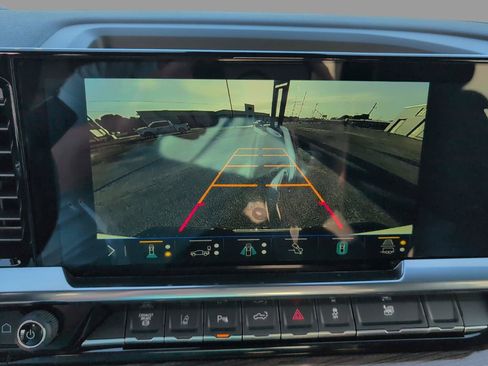 New 2026 Chevrolet Silverado 3500 LT w/ All Star Edition AWD/4WD image 18