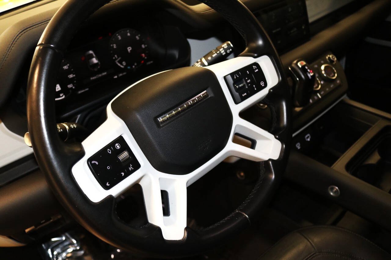 Used 2024 Land Rover Defender 110 S AWD/4WD image 80