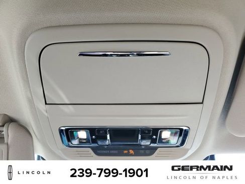 New 2026 Lincoln Corsair Premiere image 32