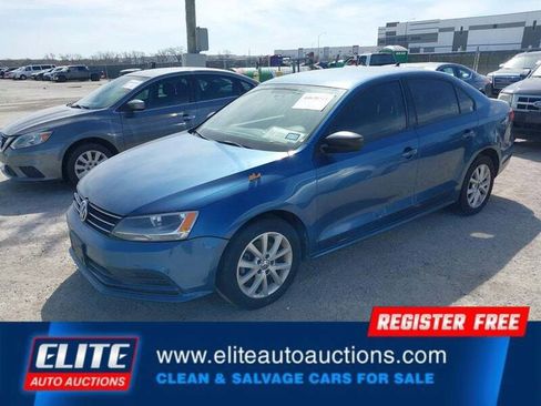 Used 2015 Volkswagen Jetta SE image 4