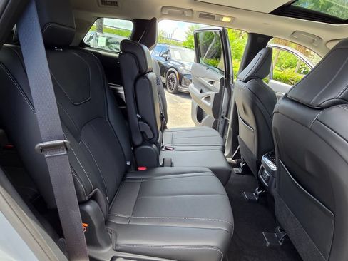 Used 2026 INFINITI QX60 Luxe w/ Cargo Package FWD image 22