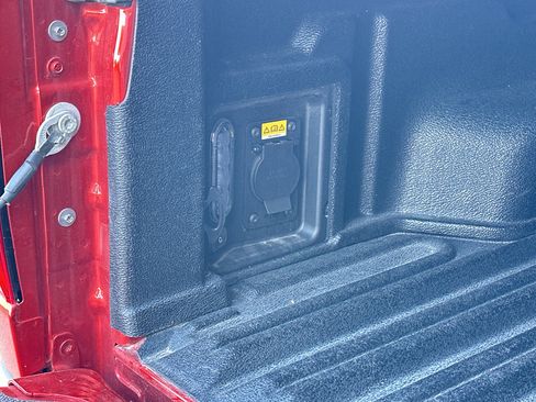 Used 2024 Ford Maverick XLT w/ XLT Luxury Package image 11