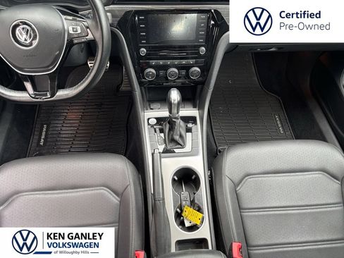Used 2020 Volkswagen Passat 2.0T R-Line FWD image 18