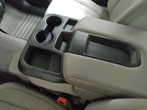 Used 2019 GMC Sierra 1500 SLE w/ SLE Value Package image 26