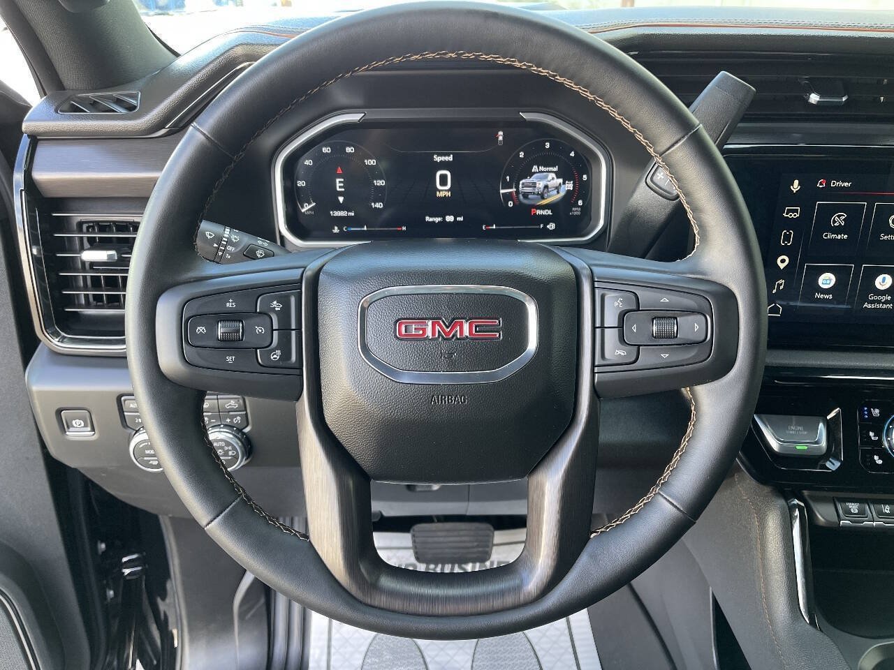 Used 2026 GMC Sierra 2500 AT4 AWD/4WD image 28