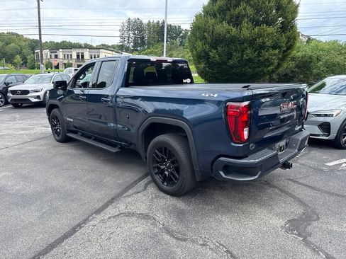 Used 2020 GMC Sierra 1500 Elevation w/ Elevation Value Package AWD/4WD image 4