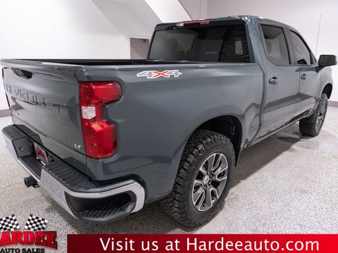 Used 2025 Chevrolet Silverado 1500 LT AWD/4WD image 5
