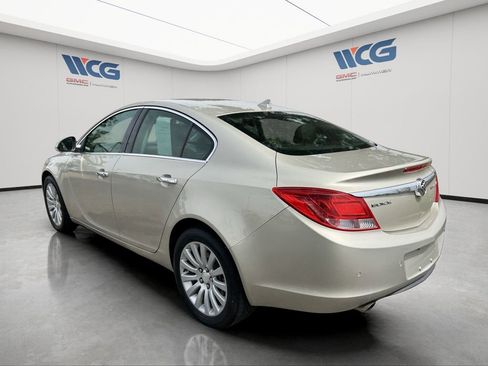 Used 2013 Buick Regal Premium FWD image 6