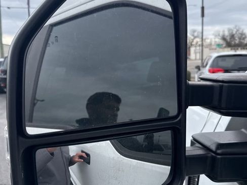 Used 2022 Ford F250 XL w/ STX Appearance Package image 12