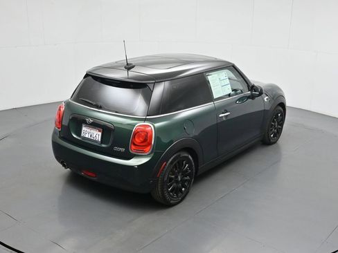 Used 2019 MINI Cooper 2-Door Hardtop image 40