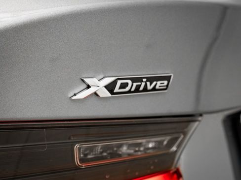 Used 2025 BMW 330i xDrive Sedan image 19