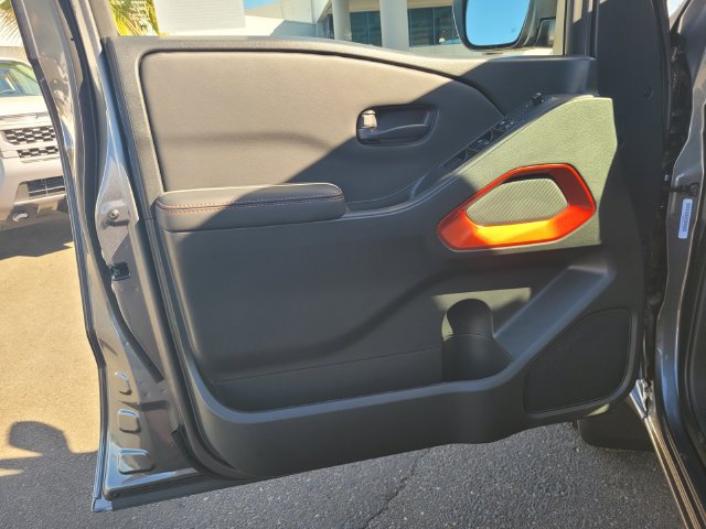 New 2027 Nissan Frontier PRO-4X AWD/4WD image 7