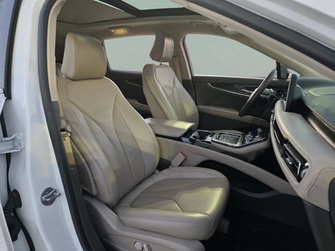 Used 2022 Lincoln Nautilus Reserve w/ Equipment Group 201A image 23