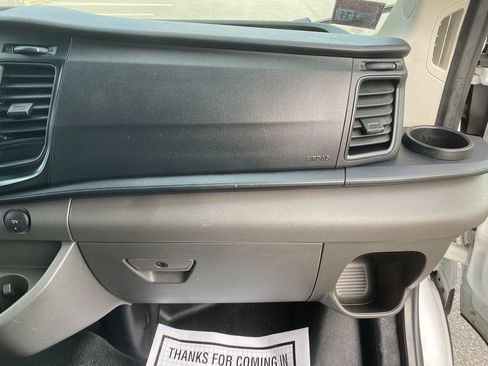 Used 2024 Ford Transit 250 Low Roof w/ Exterior Upgrade Package image 27