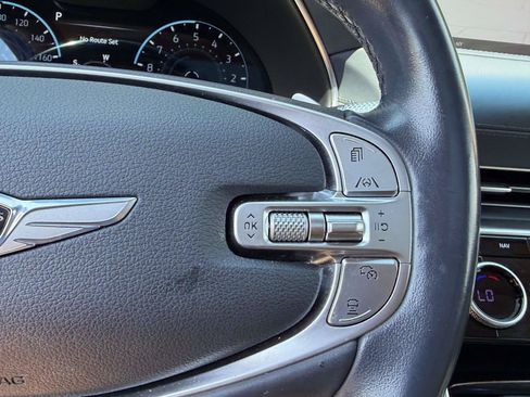 Used 2022 Genesis GV80 2.5T w/ Prestige Package 04 AWD/4WD image 29