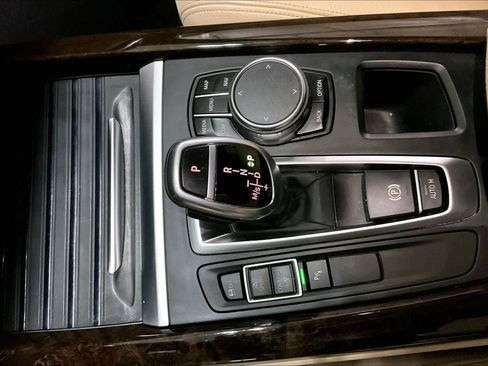 Used 2018 BMW X5 sDrive35i image 15