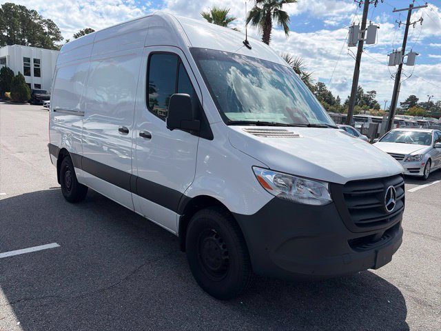 Used 2026 Mercedes-Benz Sprinter 2500 image 5