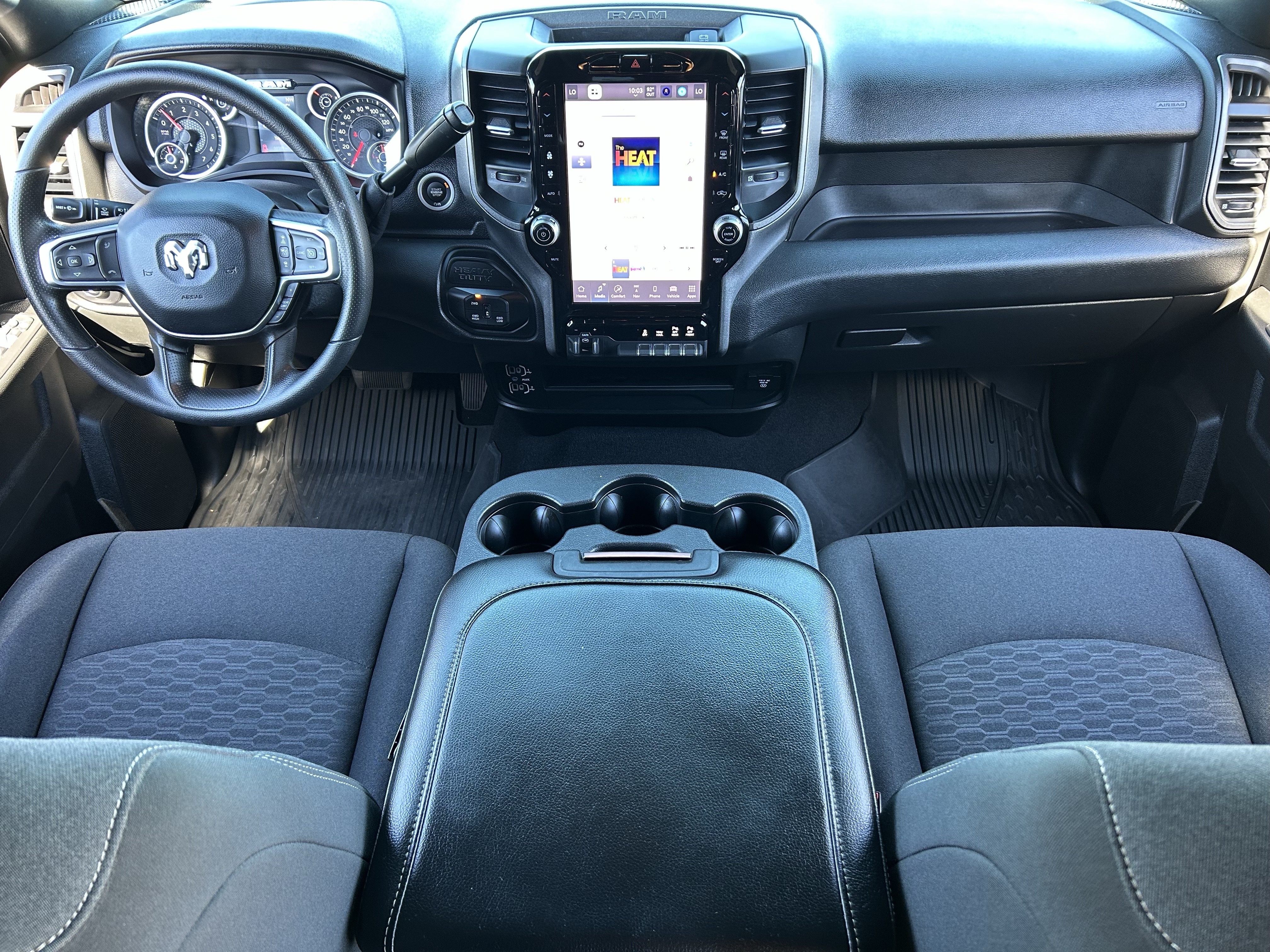 Certified 2025 RAM 2500 Tradesman AWD/4WD image 13