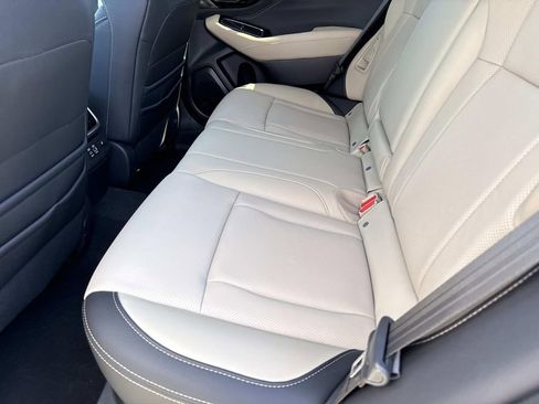New 2025 Subaru Outback Limited image 12