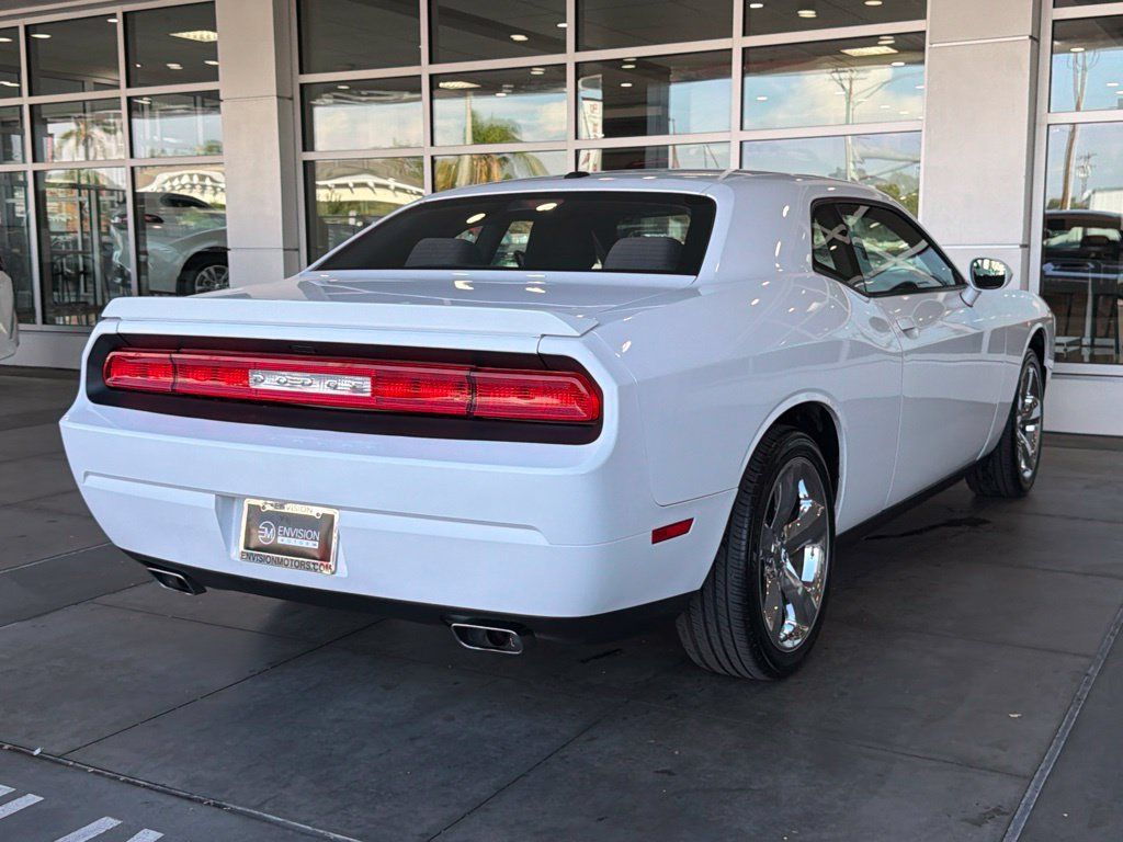 Used 2013 Dodge Challenger SXT w/ Super Sport Group RWD image 13