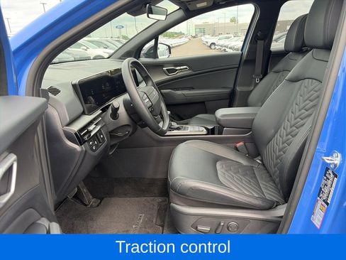 Used 2026 Kia Sportage X-Line w/ X-Line Premium Package AWD/4WD image 17