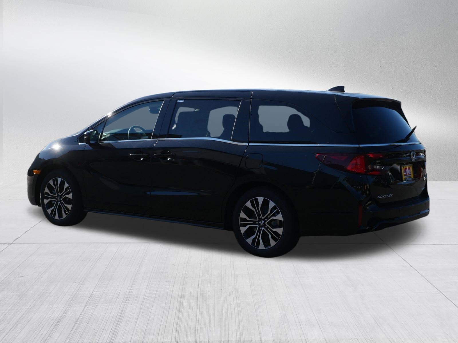 New 2027 Honda Odyssey Elite image 5
