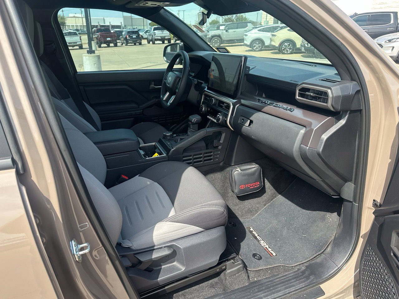 Used 2026 Toyota Tacoma TRD Off-Road AWD/4WD image 10