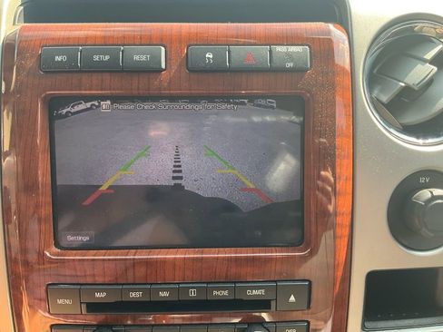 Used 2010 Ford F150 Lariat AWD/4WD image 25