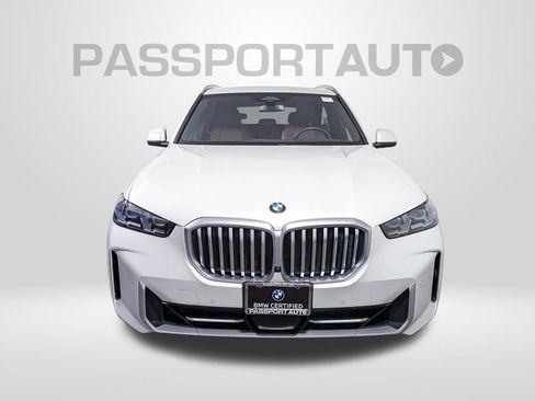 Used 2024 BMW X5 xDrive40i w/ Premium Package AWD/4WD image 12
