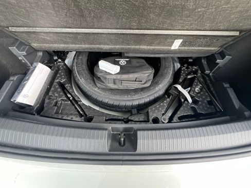 Used 2022 Volkswagen Tiguan S FWD image 25