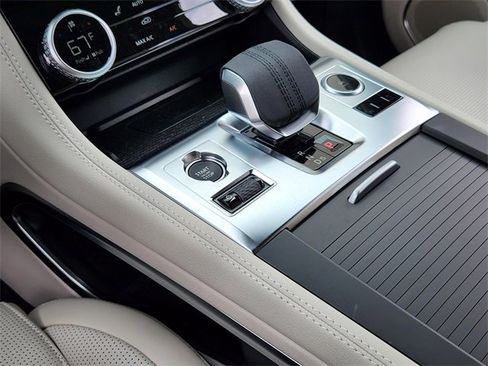 Used 2026 Jaguar F-PACE R-Dynamic S image 16