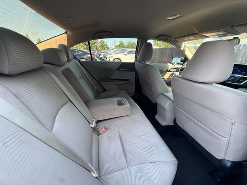 Used 2017 Honda Accord LX image 15