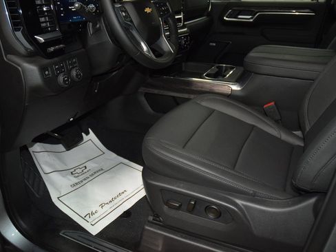 New 2026 Chevrolet Silverado 2500 LTZ w/ LTZ Premium Package image 43
