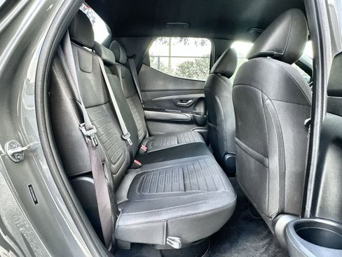 Used 2022 Hyundai Santa Cruz SEL image 19