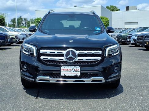 Used 2021 Mercedes-Benz GLB 250 4MATIC image 2