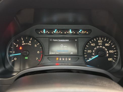 Used 2018 Ford F150 XL w/ Equipment Group 101A Mid AWD/4WD image 29