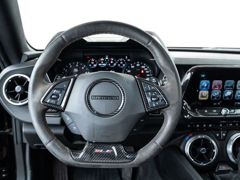 Used 2018 Chevrolet Camaro SS image 23