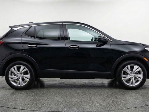 Used 2025 Buick Encore GX Preferred FWD image 11