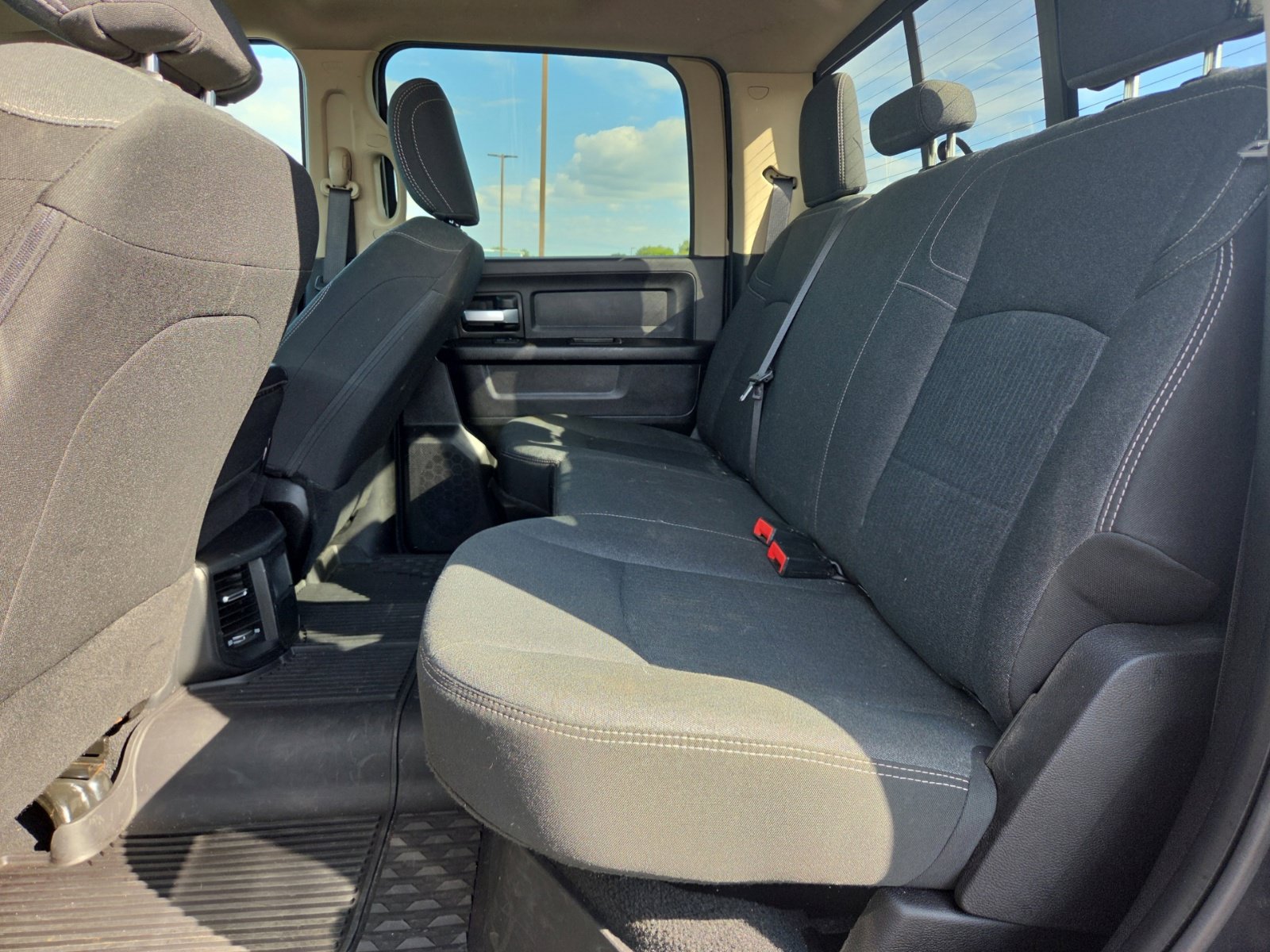 Certified 2019 RAM 2500 Tradesman AWD/4WD image 27