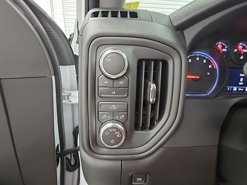 New 2025 GMC Sierra 2500 Pro image 23