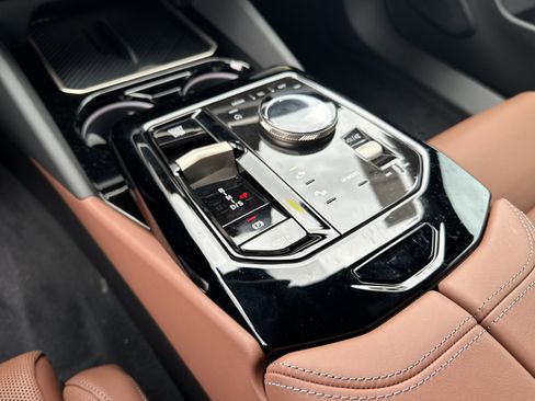 New 2026 BMW 530i w/ M Sport Package image 12