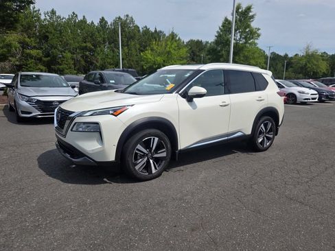 Used 2023 Nissan Rogue SL w/ SL Premium Package AWD/4WD image 10
