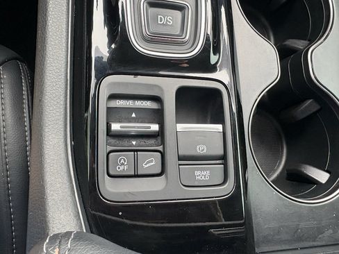 Certified 2024 Honda Pilot EX-L image 23