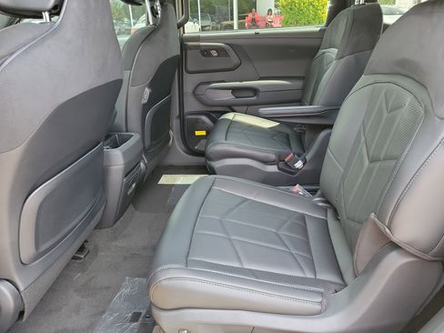 New 2027 Kia Telluride SX Prestige X-Pro AWD/4WD image 12