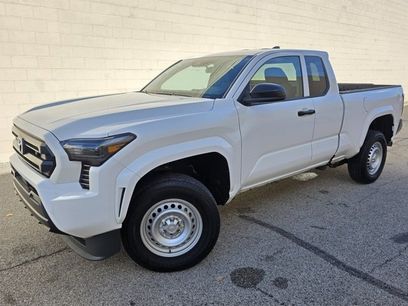 Used 2025 Toyota Tacoma SR