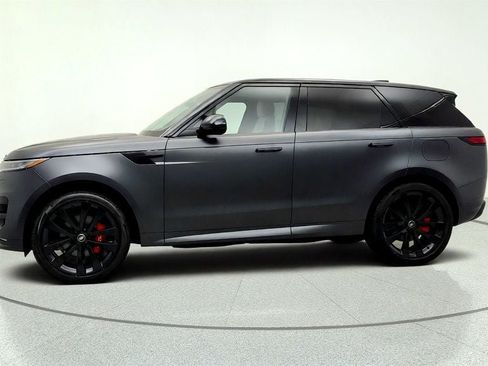 Used 2025 Land Rover Range Rover Sport Dynamic SE AWD/4WD image 8