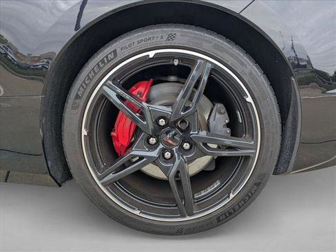 Used 2020 Chevrolet Corvette Stingray Premium Cpe w/ 3LT Preferred Equipment Group image 21