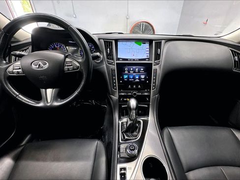 Used 2015 INFINITI Q50 Premium w/ Navigation Package RWD image 16